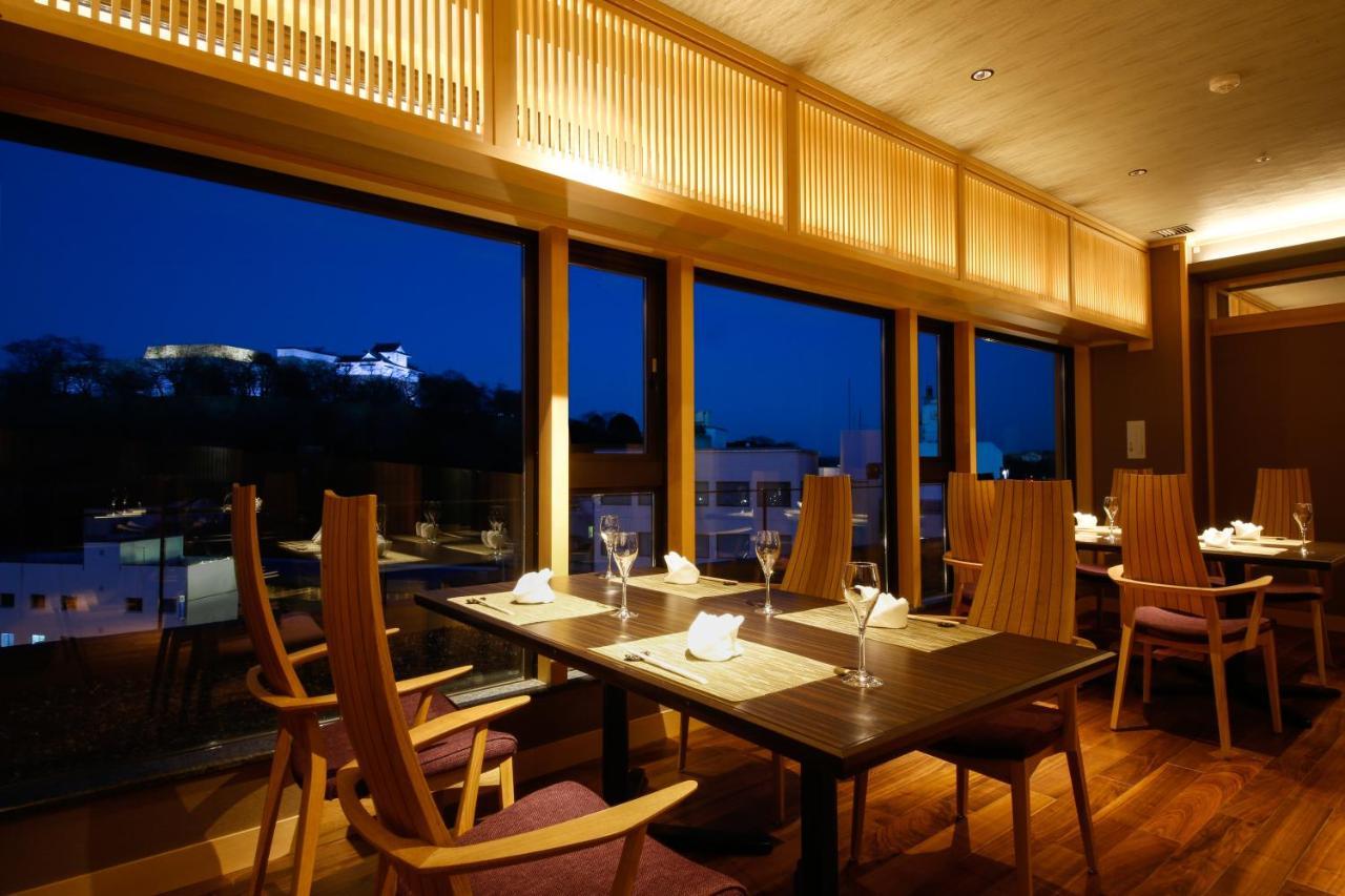 The Shiroyama Terrace Tsuyama Villa Exterior foto