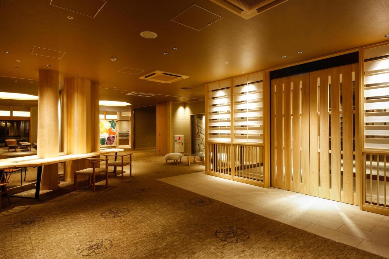 The Shiroyama Terrace Tsuyama Villa Exterior foto